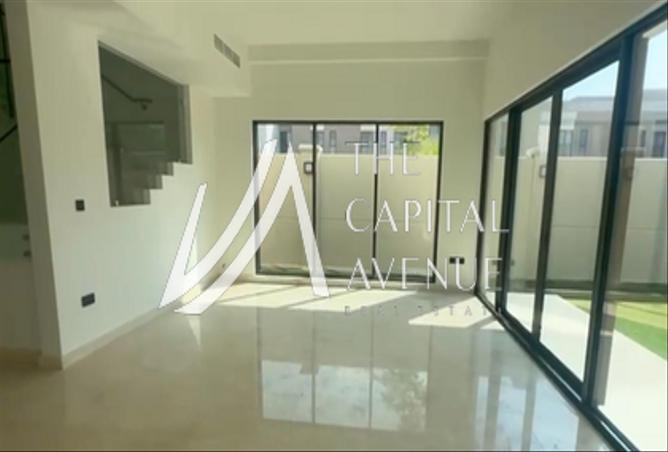 Villa - 5 Bedrooms - 6 Bathrooms for sale in Aldhay at Bloom Gardens - Bloom Gardens - Al Salam Street - Abu Dhabi