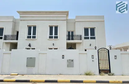 Villa - 5 Bedrooms - 7 Bathrooms for rent in Al Jazzat - Al Riqqa - Sharjah
