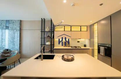 صورة لـ مطبخ شقة - 2 غرف نوم - 3 حمامات للبيع في حدائق هادئة - ديسكفري غاردنز - دبي ، صورة رقم 1