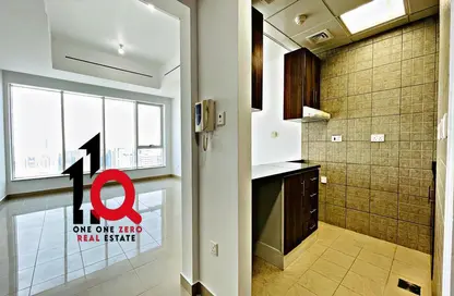 Apartment - 1 Bathroom for rent in Electra Street - Abu Dhabi