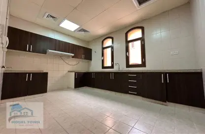 Apartment - 1 Bedroom - 1 Bathroom for rent in Ministries Complex - Khalifa Park - Eastern Road - Abu Dhabi