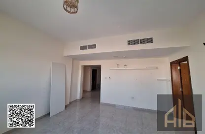 Apartment - 2 Bedrooms - 2 Bathrooms for rent in Al Jurf Industrial 3 - Al Jurf Industrial - Ajman