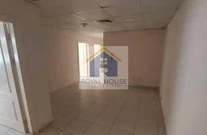 Apartment - 3 Bedrooms - 3 Bathrooms for sale in Al Majaz 2 - Al Majaz - Sharjah