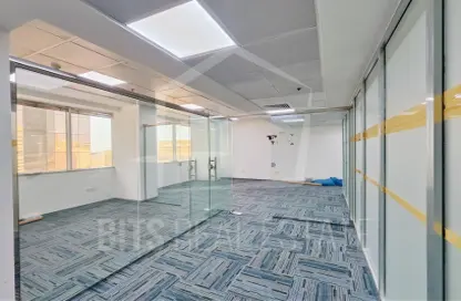 Prime Location | Glass Partitioned | Near Metro