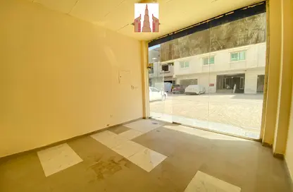 Shop - Studio for rent in AlFalah - Muwaileh Commercial - Sharjah