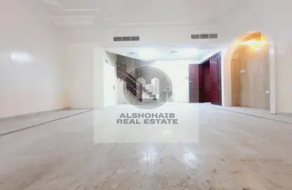 Villa - 3 Bedrooms - 3 Bathrooms for rent in Al Muroor Tower - Muroor Area - Abu Dhabi