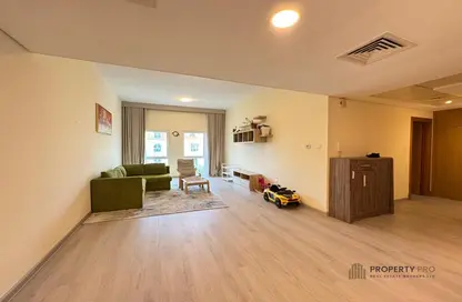 Apartment - 1 Bedroom - 2 Bathrooms for rent in Building 148 to Building 202 - Mogul Cluster - Discovery Gardens - Dubai