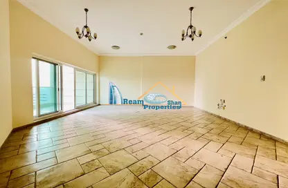 Apartment - 1 Bedroom - 3 Bathrooms for rent in Oud Metha - Bur Dubai - Dubai