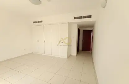 Apartment - 2 Bedrooms - 3 Bathrooms for rent in Manazil Tower 5 - Al Taawun Street - Al Taawun - Sharjah