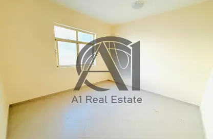 Apartment - 2 Bedrooms - 2 Bathrooms for rent in Al Khabisi - Al Ain