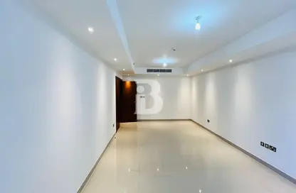 Apartment - 3 Bedrooms - 4 Bathrooms for rent in Burj Alkhair - Zayed the First Street - Al Khalidiya - Abu Dhabi