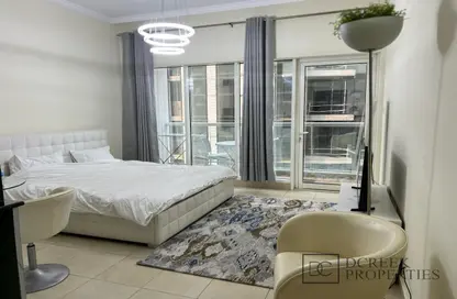 Apartment - 1 Bathroom for rent in Burj Al Nujoom - Downtown Dubai - Dubai