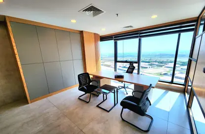 Office Space - Studio - 1 Bathroom for rent in Churchill Executive Tower - Churchill Towers - Business Bay - Dubai