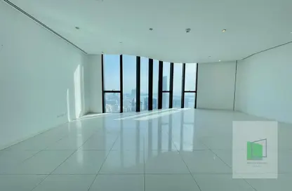 Apartment - 3 Bedrooms - 4 Bathrooms for rent in Burj Mohammed Bin Rashid at WTC - Corniche Road - Abu Dhabi