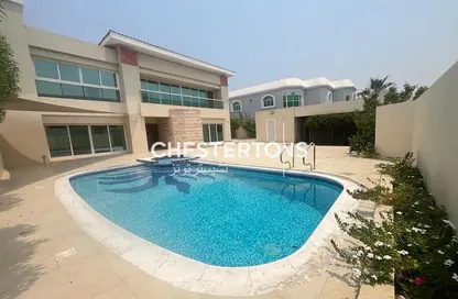 Villa - 5 Bedrooms - 4 Bathrooms for rent in Jumeirah 1 Villas - Jumeirah 1 - Jumeirah - Dubai