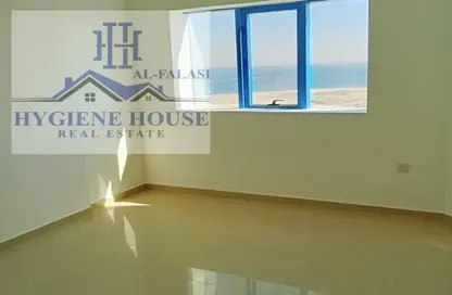 Apartment - 2 Bedrooms - 2 Bathrooms for rent in Corniche Al Fujairah - Fujairah