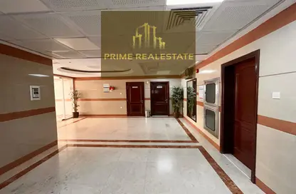 Apartment - 3 Bedrooms - 4 Bathrooms for rent in Sheikh Hamad Bin Abdullah St. - Fujairah