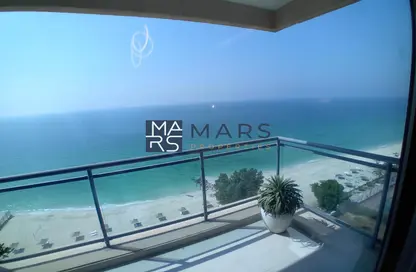 Apartment - 3 Bedrooms - 4 Bathrooms for sale in Al Khan - Sharjah