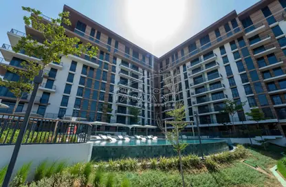 Apartment - 2 Bedrooms - 3 Bathrooms for sale in Central Park Building 1 - Central Park at City Walk - City Walk - Dubai