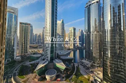 Apartment - 1 Bedroom - 2 Bathrooms for rent in Bonnington Tower - JLT Cluster J - Jumeirah Lake Towers - Dubai