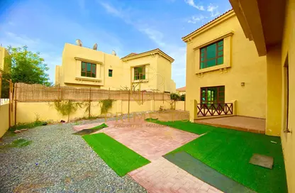 Villa - 4 Bedrooms - 6 Bathrooms for rent in Sas Al Nakheel Village - Sas Al Nakheel - Abu Dhabi