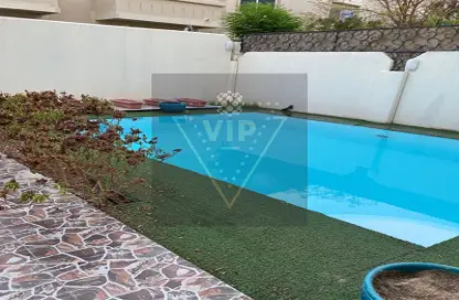 Villa - 5 Bedrooms - 6 Bathrooms for sale in Arabian Style - Al Reef Villas - Al Reef - Abu Dhabi