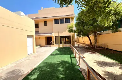 Villa - 4 Bedrooms - 4 Bathrooms for rent in Umm Suqeim 1 Villas - Umm Suqeim 1 - Umm Suqeim - Dubai