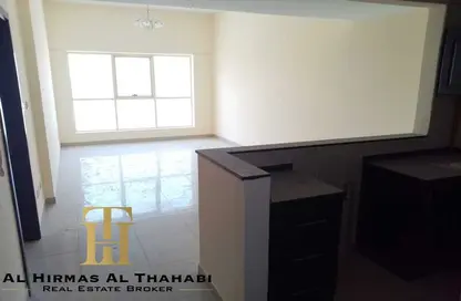 Apartment - 2 Bedrooms - 2 Bathrooms for rent in Dana Tower - Jumeirah Village Circle - Dubai