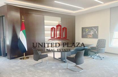 Full Floor - Studio for rent in United Square - Al Khalidiya - Abu Dhabi