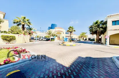 Duplex - 5 Bedrooms - 6 Bathrooms for rent in Khalidiya Village - Al Khalidiya - Abu Dhabi