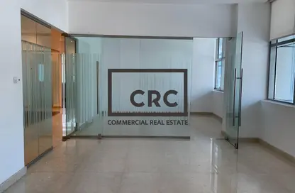 Office Space - Studio for rent in CI Tower - Cornich Al Khalidiya - Al Khalidiya - Abu Dhabi