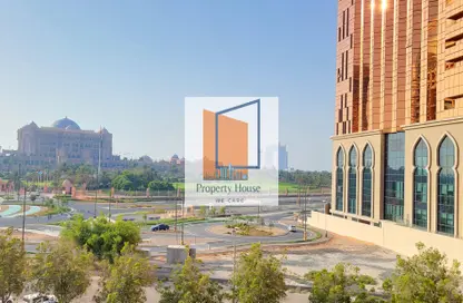 Apartment - 3 Bedrooms - 4 Bathrooms for rent in Khalidiya Palace Rayhaan - Al Khalidiya - Abu Dhabi