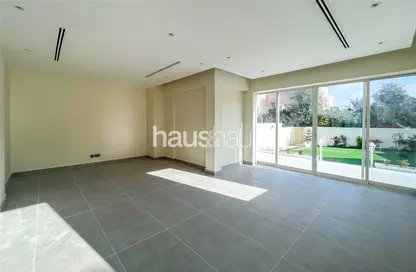 Villa - 3 Bedrooms - 3 Bathrooms for rent in Springs 11 - The Springs - Dubai