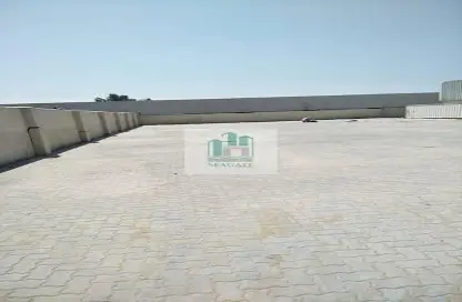 Warehouse - Studio - 4 Bathrooms for sale in Al Quoz Industrial Area - Al Quoz - Dubai