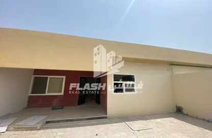 Villa - 2 Bedrooms - 2 Bathrooms for rent in Khuzam - Ras Al Khaimah