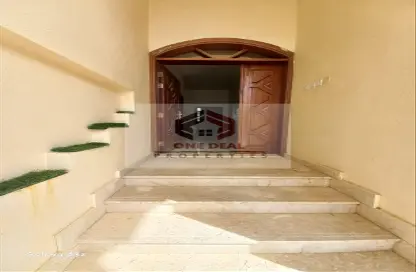 Compound - 3 Bedrooms - 5 Bathrooms for rent in Al Zaafaran - Al Khabisi - Al Ain