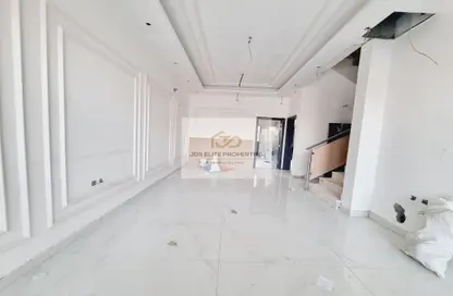 Townhouse - 7 Bedrooms for sale in Al Helio 2 - Al Helio - Ajman