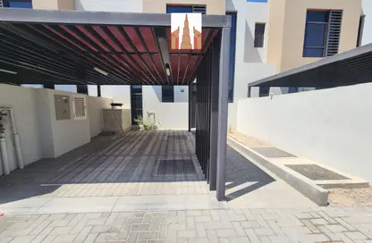 Villa - 2 Bedrooms - 3 Bathrooms for rent in Nasma Residence - Al Tai - Sharjah