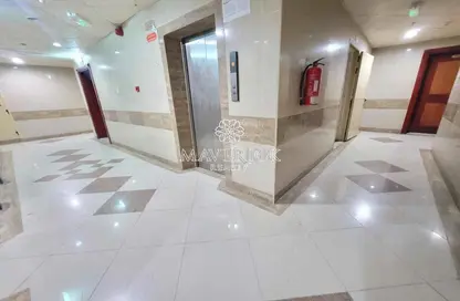 Apartment - 1 Bedroom - 1 Bathroom for rent in Danat Al Khan Tower - Al Khan Lagoon - Al Khan - Sharjah