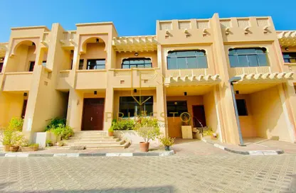 Villa - 4 Bedrooms - 5 Bathrooms for rent in Al Khaleej Al Arabi Street - Al Bateen - Abu Dhabi