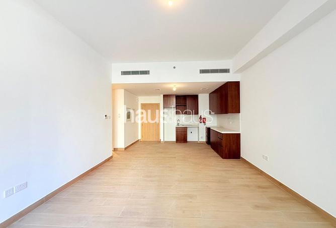 Apartment - 1 Bedroom - 1 Bathroom for rent in La Sirene - La Mer - Jumeirah - Dubai