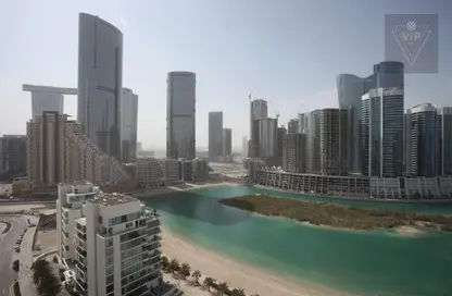 Apartment - 4 Bedrooms - 5 Bathrooms for rent in Beach Towers - Shams Abu Dhabi - Al Reem Island - Abu Dhabi