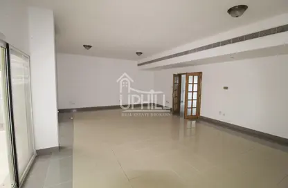 Villa - 3 Bedrooms - 4 Bathrooms for rent in Jumeirah 2 Villas - Jumeirah 2 - Jumeirah - Dubai