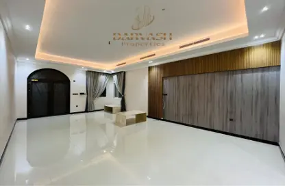 Villa - 5 Bedrooms for rent in Al Mizhar 1 - Al Mizhar - Dubai