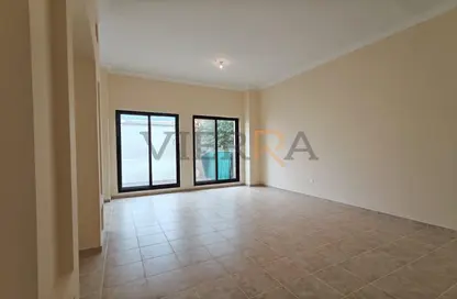 Villa - 4 Bedrooms - 5 Bathrooms for rent in Khalidiya Village - Al Khalidiya - Abu Dhabi