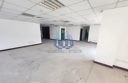 Office Space - Studio - 2 Bathrooms for rent in Hamdan Street - Abu Dhabi