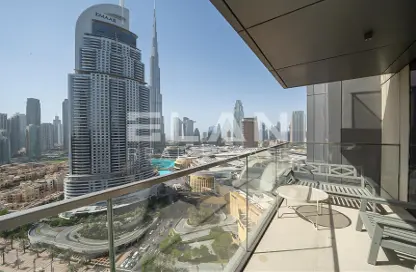 Apartment - 2 Bedrooms - 3 Bathrooms for rent in Boulevard Point - Downtown Dubai - Dubai