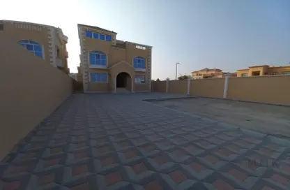 Villa - 7 Bedrooms for rent in Villa Compound - Khalifa City - Abu Dhabi