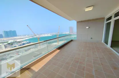 Apartment - 4 Bedrooms - 6 Bathrooms for rent in Bay View - Tourist Club Area - Abu Dhabi