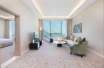 Apartment - 1 Bedroom - 2 Bathrooms for rent in The Palm Tower - Palm Jumeirah - Dubai